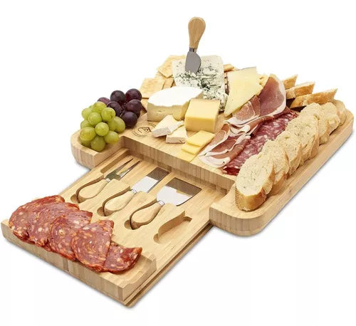 Tabla Para Quesos De Madera Bambú + 4 accesorios